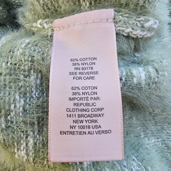 NWT Philosophy Women's Short Sleeve Fuzzy Soft Pullover,  Sage Color, Size M - Picture 9 of 9